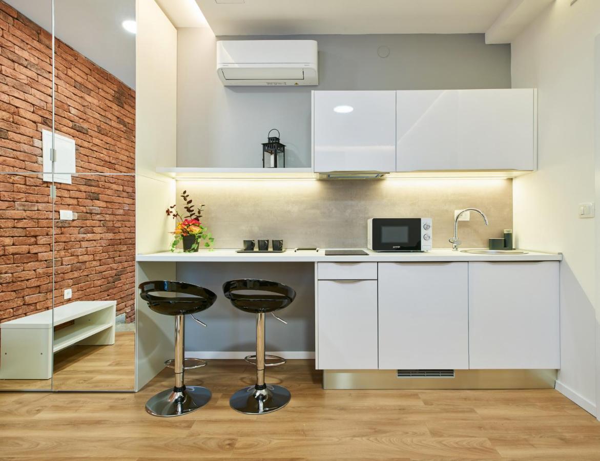 Bed Of Roses Apt 1, Luxury, Designer Decorated ซาเกร็บ ภายนอก รูปภาพ