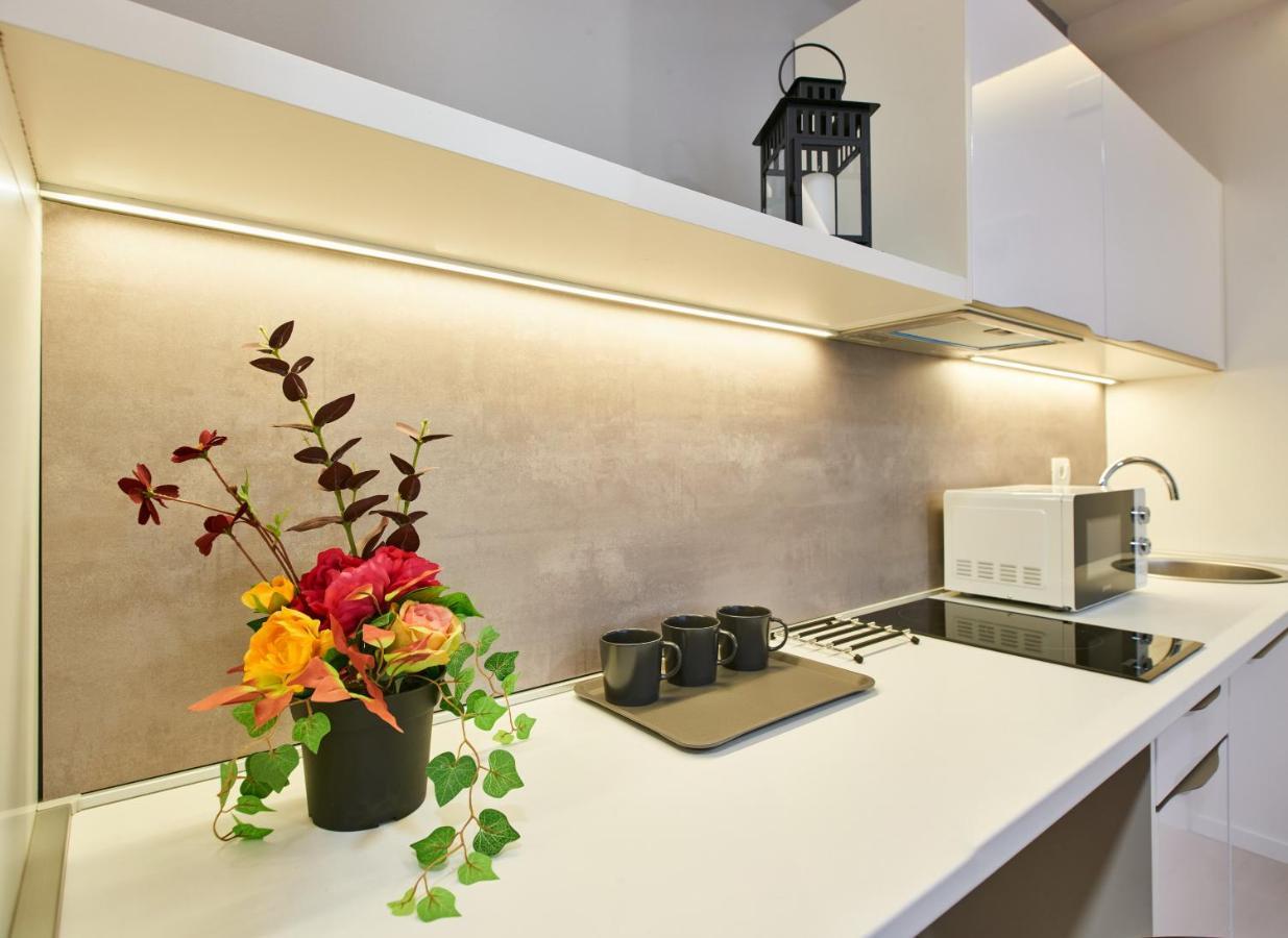 Bed Of Roses Apt 1, Luxury, Designer Decorated ซาเกร็บ ภายนอก รูปภาพ
